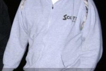 Cozaciuc este acuzat de distrugere și riscă, potrivit Codului Penal, între 3 și 15 ani de închisoare