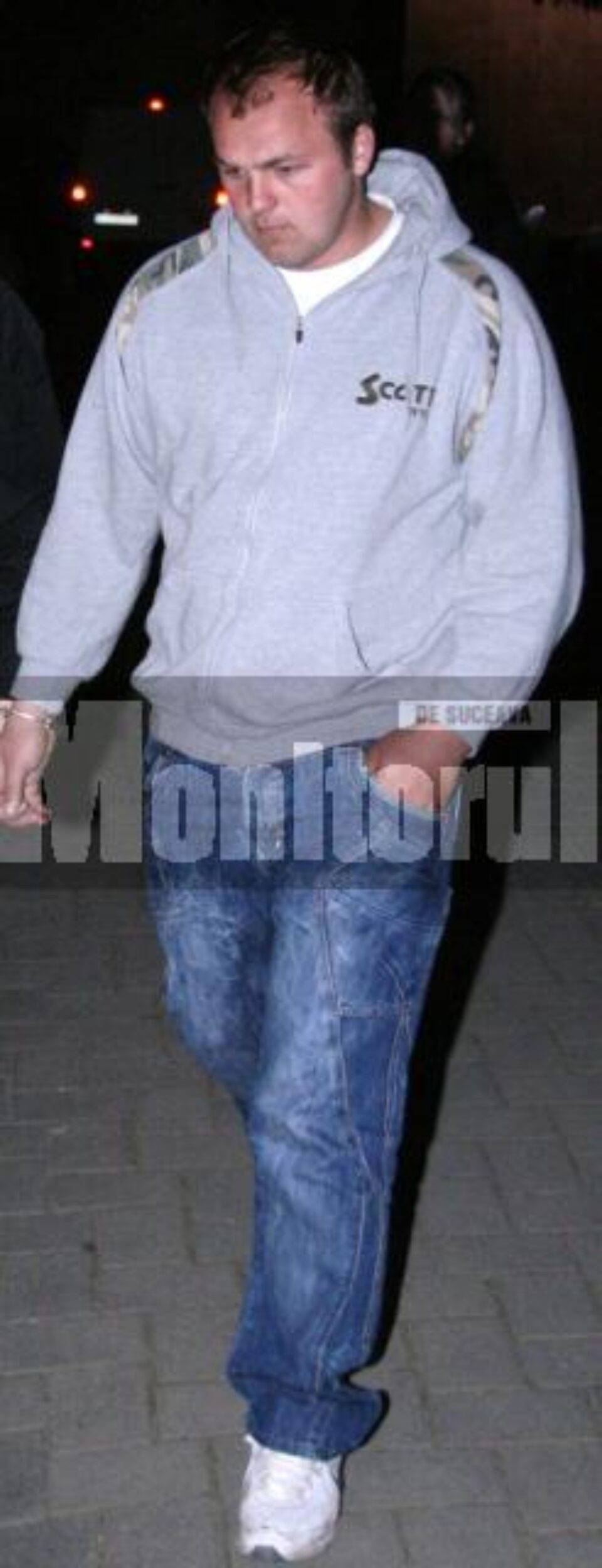 Cozaciuc este acuzat de distrugere și riscă, potrivit Codului Penal, între 3 și 15 ani de închisoare