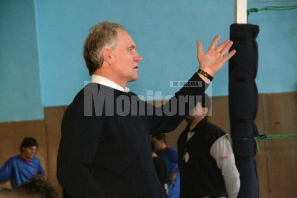 Victor Pancu este mulțumit de condițiile de joc din sala de la Botoșani Victor Pancu este mulțumit de condițiile de joc din sala de la Botoșani