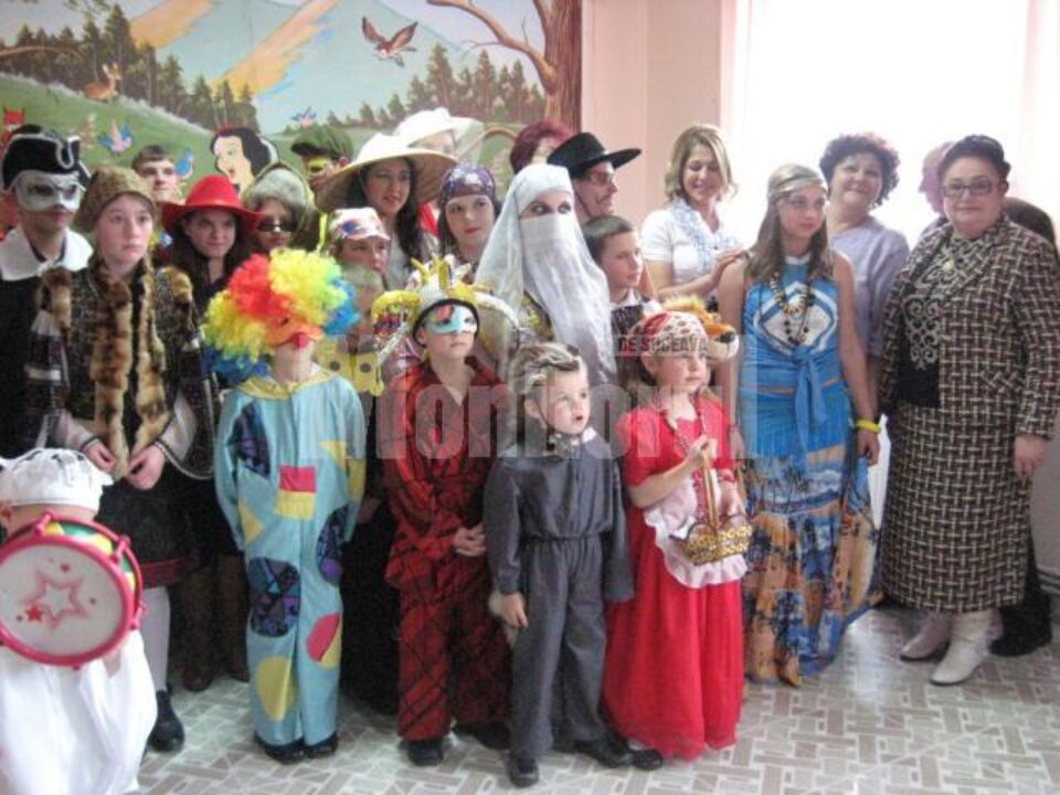 O nouă șansă: Frați provenind din șase familii nevoiașe, internați la „Visătorii”