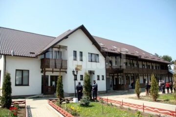 Prioritate la Centrul de la Biserica „Sfânta Vineri” vor avea femeile însărcinate, familiile cu copii, bătrânii, bolnavii cronici și persoanele cu handicap