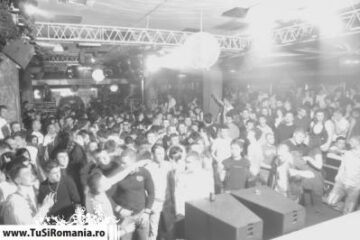 Clubul e arhiplin. Foto: www.tusiromania.ro