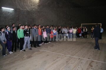Sport de masă: Cupa Interetnică a adunat peste 140 de participanți în salina de la Cacica