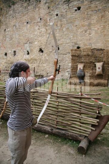 Ofertă turism: Cum să câștigi sute de mii de euro, la o cetate a lui Ștefan cel Mare