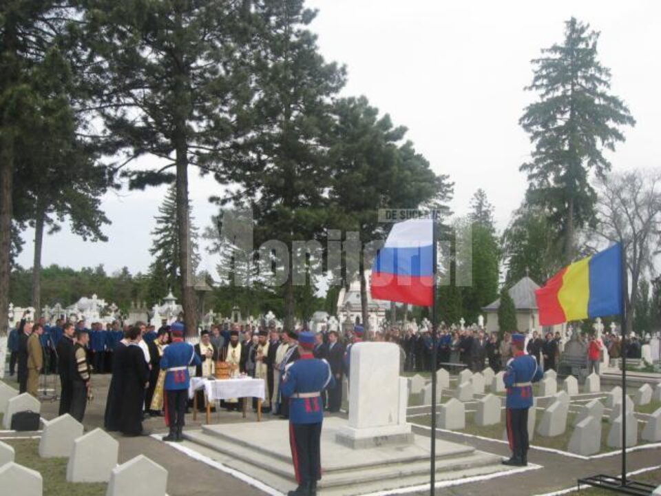 Ceremonial grandios, pentru rușii căzuți în Bucovina pe timpul celui de-al Doilea Război Mondial