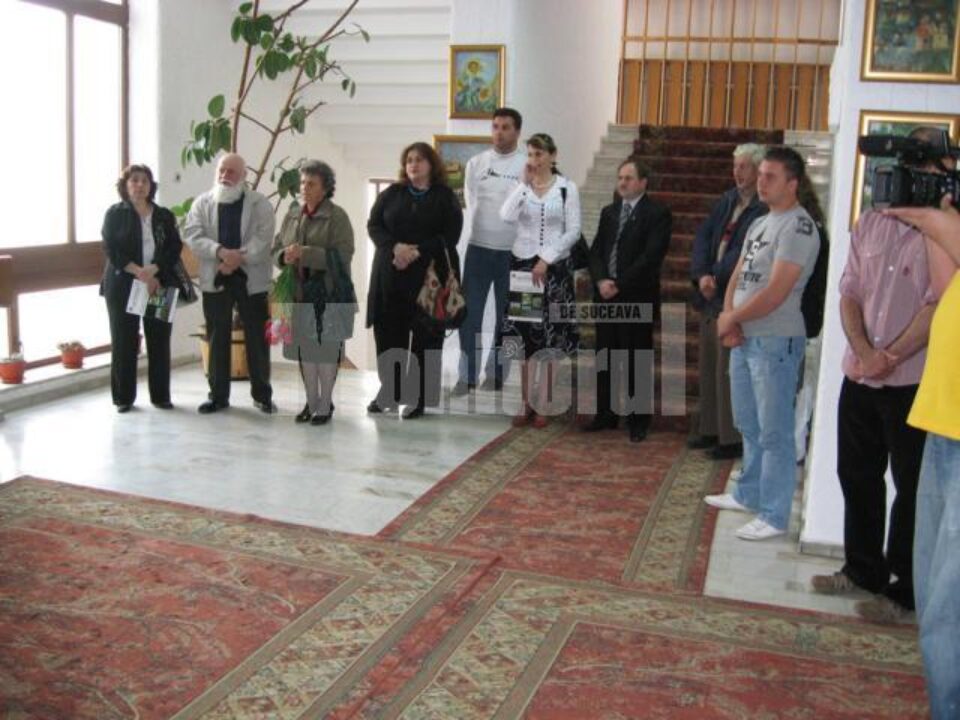 Participanți la vernisaj