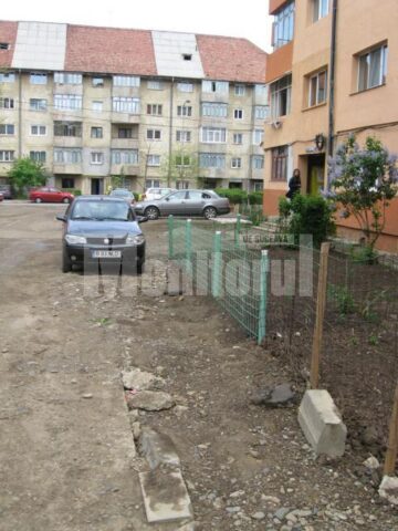 Ce a rămas din strada Castanilor după lucrările la canalizare