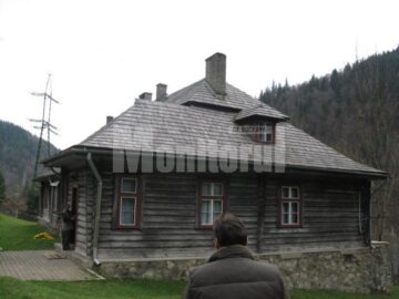 Cabana Barnar, locul unde se caza și Ceaușescu când venea la vânătoare