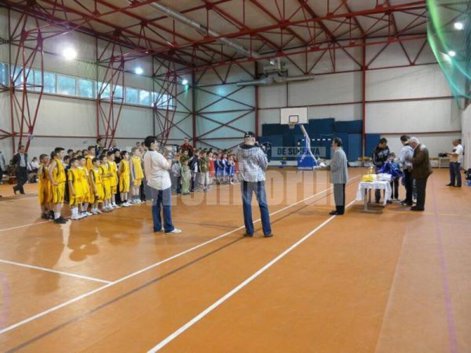 Turneul de la Rădăuți a adus la start 12 echipe din mai multe județe ale țării