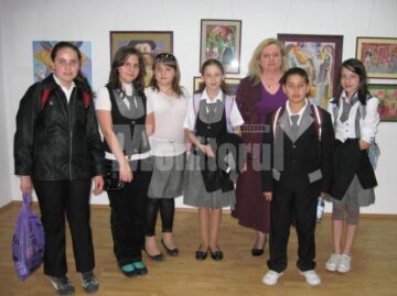Lucia Pușcașu și câțiva dintre ucenicii săi