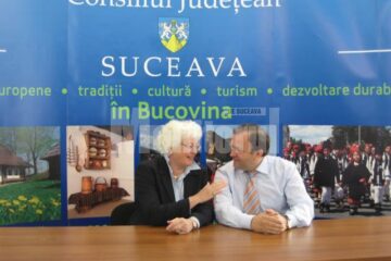 Vizită: Fost comisar european al agriculturii: Turismul reprezintă o șansă pentru dezvoltarea Bucovinei
