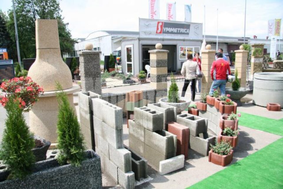 Târgul Bucovina Construct și Imobiliare Suceava este deschis de astăzi și până luni, inclusiv, între orele 10.00 – 19.00
