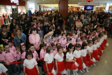 Eveniment: 600 de preșcolari au participat ieri la faza zonală a concursului „Voinicelul”