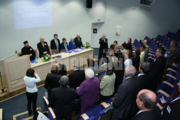 Promoția 1970: Întâlnire emoționantă, la 40 de ani de la absolvirea Facultății de Matematică