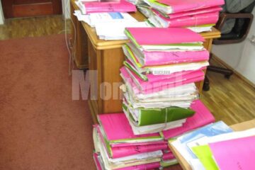 Cel mai vechi dosar a fost înregistrat la Judecătoria Vatra Dornei pe 4 decembrie 2000