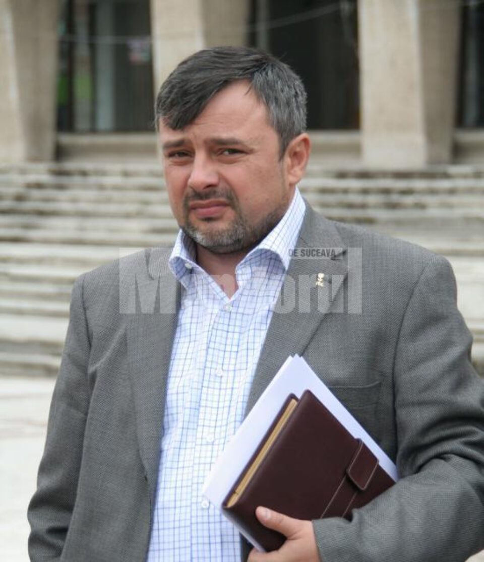 Ioan Bălan: “Mă întristează foarte tare vestea că toate cursele aeriene externe de pe aeroportul Salcea au fost sistate temporar” Ioan Bălan: “Mă întristează foarte tare vestea că toate cursele aeriene externe de pe aeroportul Salcea au fost sistate temporar”
