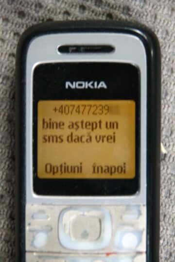 Unul dintre mesajele primite de Oana S. De pe numărul de telefon al preotului Șcheuleac