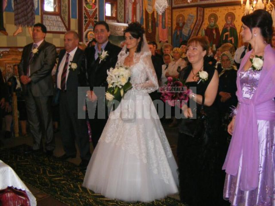 Ceremonia religioasă a fost oficiată la biserica din Plăvălari