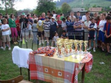 Competiție: Festivalul „Zilele Sportului Școlar” a adunat la Putna peste 700 de elevi
