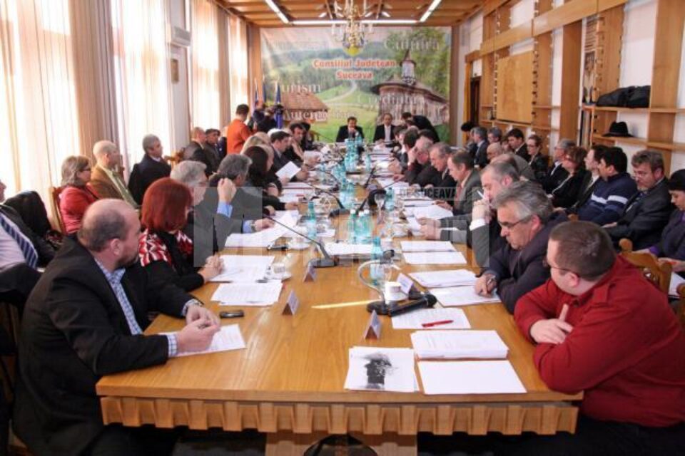 Reuniunea de ieri a Consiliului Județean a fost marcată de comportamentul ieșit din tipare al aleșilor social democrați Reuniunea de ieri a Consiliului Județean a fost marcată de comportamentul ieșit din tipare al aleșilor social democrați
