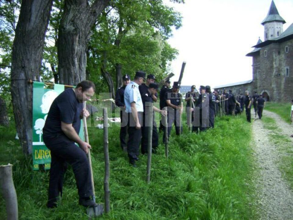 30 de pompieri din cadrul Detașamentului Suceava au participat la acțiunea de sâmbătă