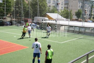 Fotbal pe teren redus: Echipa PNL a câștigat Cupa de Vară a Instituțiilor