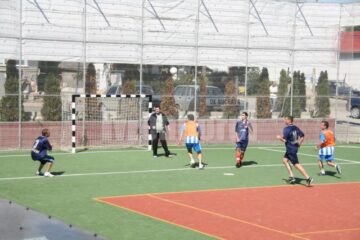 Fotbal pe teren redus: Echipa PNL a câștigat Cupa de Vară a Instituțiilor