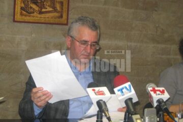 Lungu: Nu e normal să stăm blocați cu instalațiile de apă și canalizare de un an