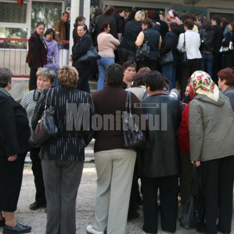 Mii de suceveni vor fi afectați de tăierea ori diminuarea a trei tipuri de indemnizații oferite de la bugetul de stat Mii de suceveni vor fi afectați de tăierea ori diminuarea a trei tipuri de indemnizații oferite de la bugetul de stat