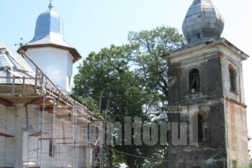 Ansamblul Bisericii Sf. Simion - Lăcașul de cult și turnul-clopotniță