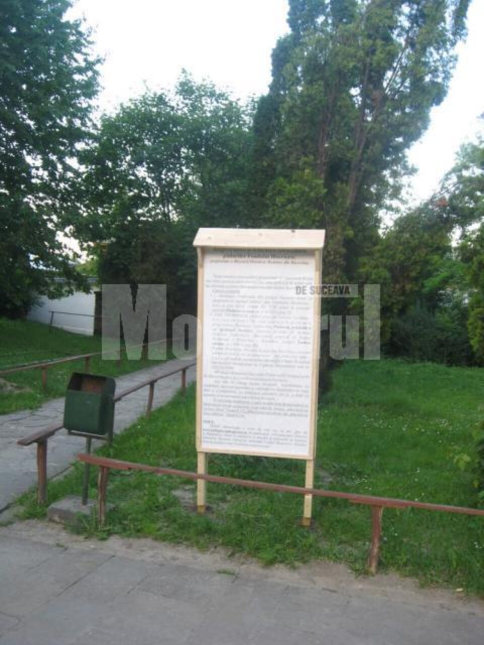 Informare: Afișaj la mănăstiri și biserici cu privire la retrocedarea pădurilor bisericești