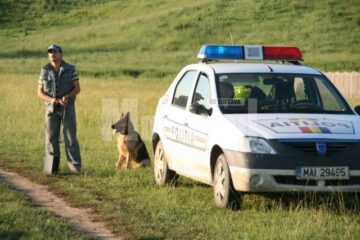 Închis în celulă: Dezaxatul sexual căutat de toată poliția din Suceava a fost prins, însă a mai făcut o victimă