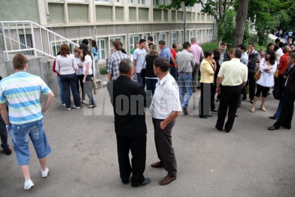 „Bătălia” se va da pentru locurile de la colegiile „Petru Rareș” și „Ștefan cel Mare”