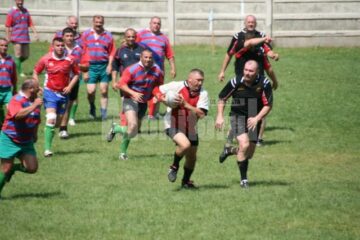 Old-boys: Foștii rugbyști din Suceava și Pașcani s-au reîntâlnit în terenul de joc