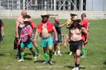 Old-boys: Foștii rugbyști din Suceava și Pașcani s-au reîntâlnit în terenul de joc