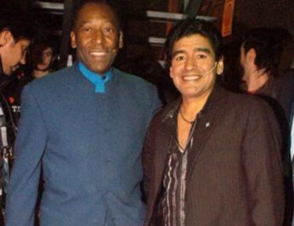 Pele și Maradona nu scapă nici un prilej pentru a se înțepa
