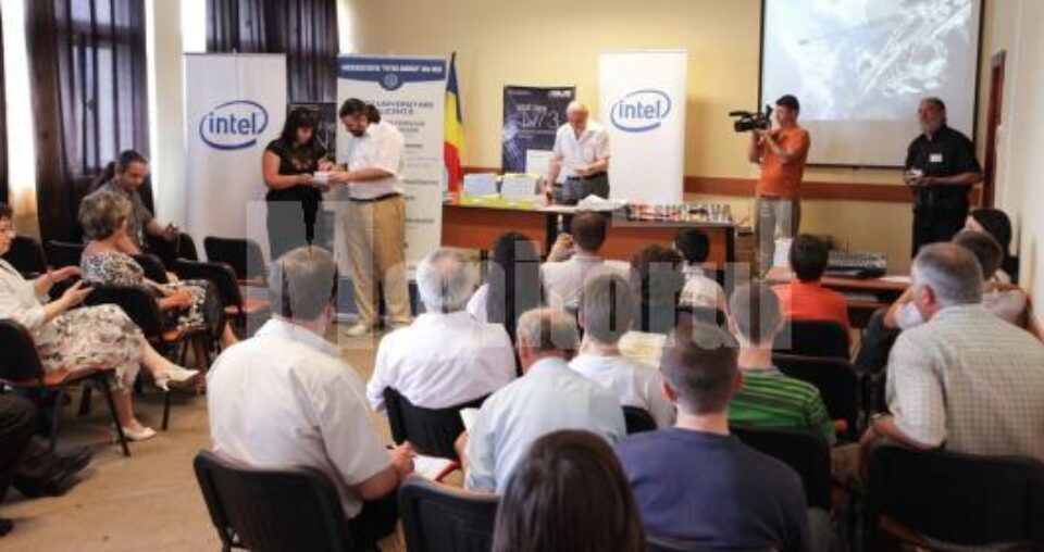La ediția din acest an au participat elevi din 13 localități, reprezentând zece județe ale țării La ediția din acest an au participat elevi din 13 localități, reprezentând zece județe ale țării