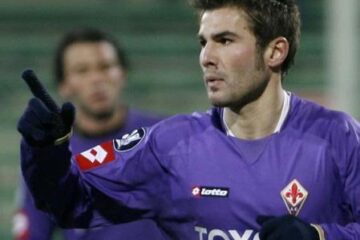 Atacantul Adrian Mutu mai are contract cu Fiorentina până în 2012