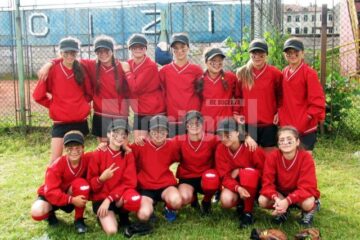 Echipa Clubului Sportiv Liviu Buhăianu din Frasin a câștigat titlul de campioană națională la Softball