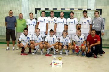 Echipa de handbal a Universității a câștigat trofeul la ediția de anul trecut a Memorialului Mihai Mironiuc