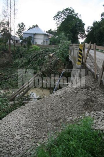 Podul de la Zvorâștea, refăcut