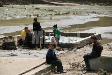 15 familii din Pătrăuți au rămas doar cu temeliile caselor