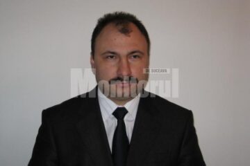 Podul dintre Verești și Udești s-a înclinat cu 45 de grade