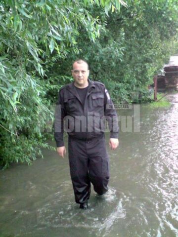 Mircea Bodnariuc, unul din jandarmii care a intervenit la casele inundate de la Grămești