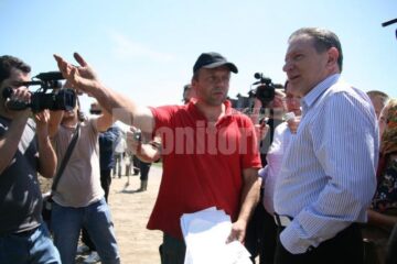 Vizită: Berceanu dă speranțe autorităților sucevene în privința finanțării refacerii obiectivelor calamitate