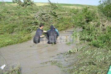 Inginerul silvic luat de viitură, găsit în a cincia zi de căutări