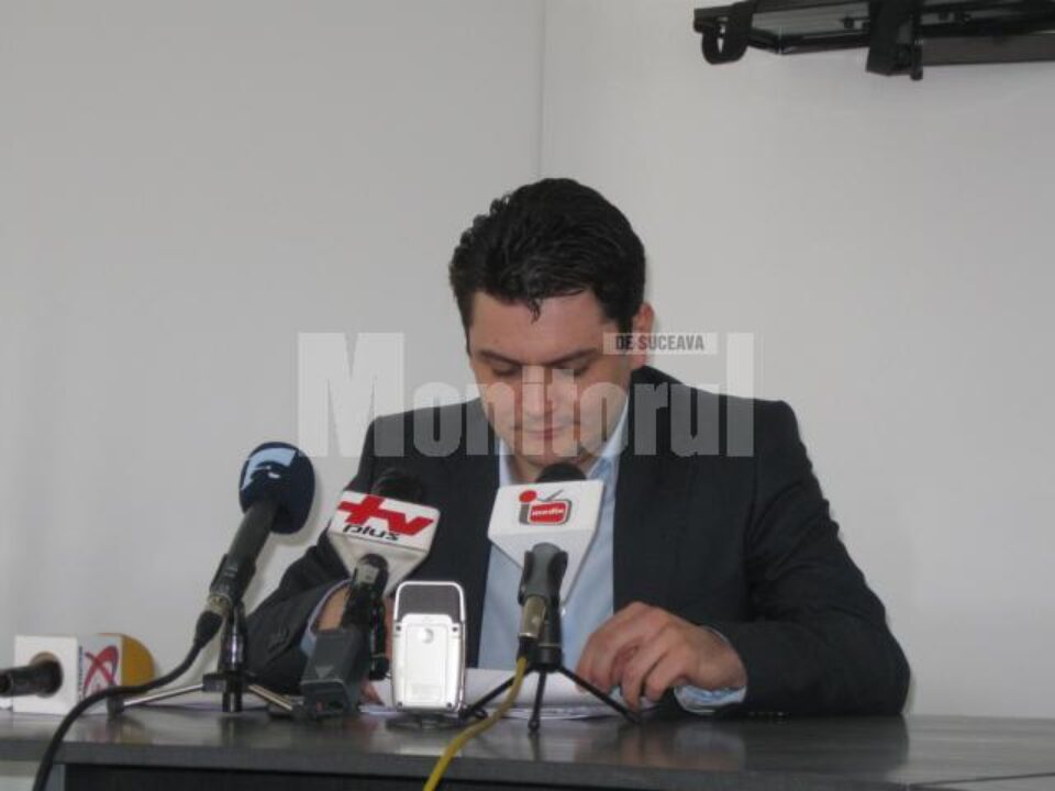 Adrian Popescu: “Pacienții au fost diagnosticați cu forme ușoare de gastroenterită acută, care nu necesită internare” Adrian Popescu: “Pacienții au fost diagnosticați cu forme ușoare de gastroenterită acută, care nu necesită internare”