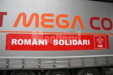 Vizită: Victor Ponta a venit cu ajutoare pentru sinistrații din Suceava
