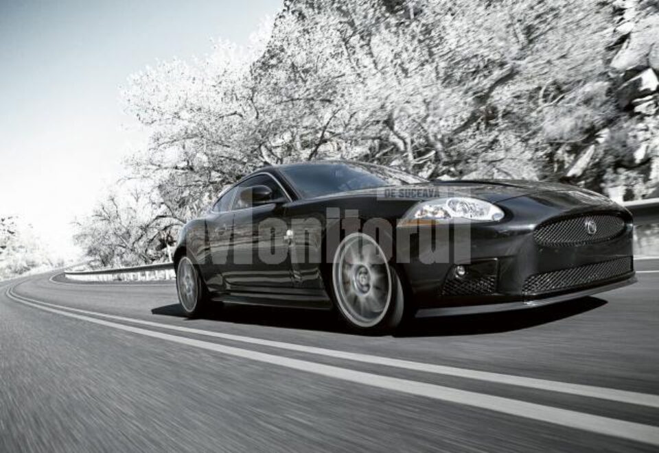 Jaguar XKR-S