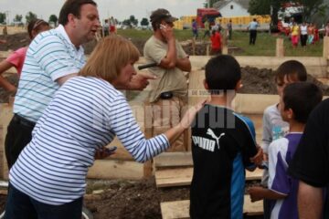 Maria Băsescu a dus un transport cu ajutoare la Șerbăuți